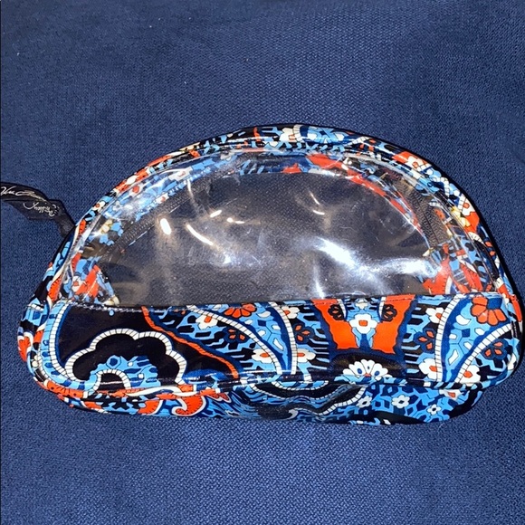 Vera Bradley Handbags - Vera Bradley cosmetic bag